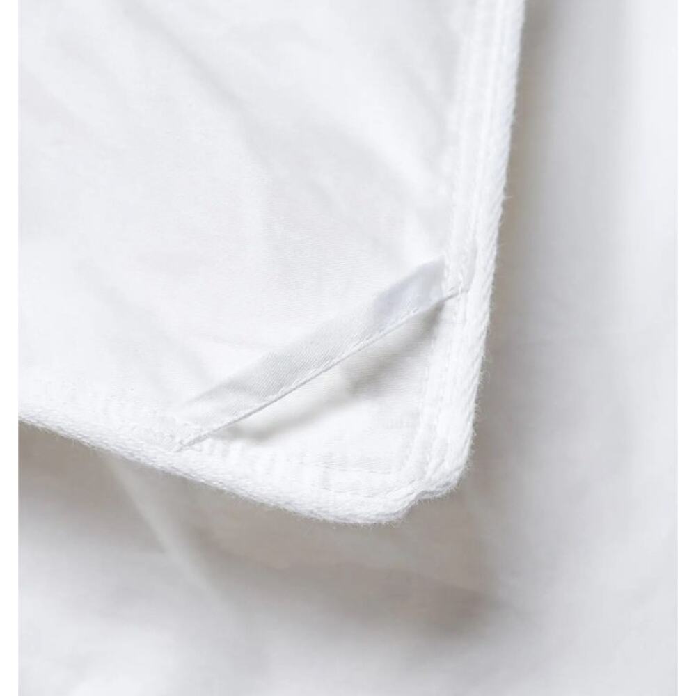Quince Full Queen Duck Down Duvet Insert Lightweight  Premium Comforter NEW - Picture 2 of 6